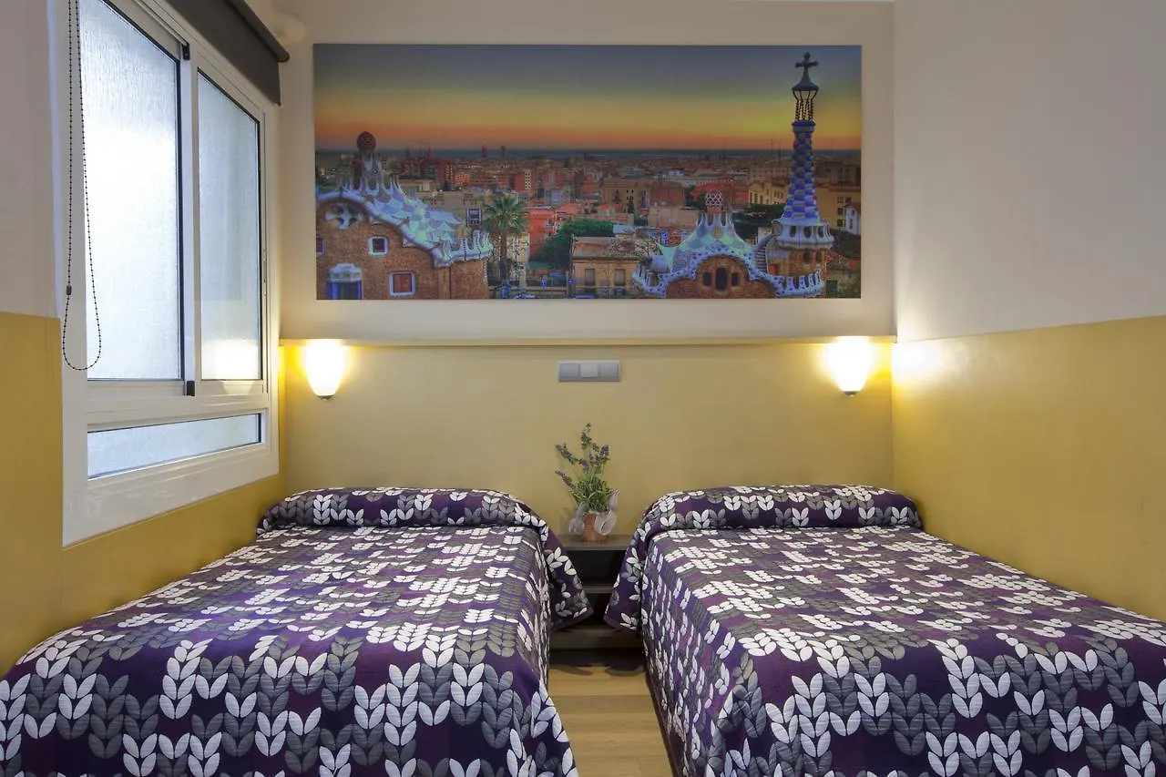 Hostal Barcelona 2*,  Spain